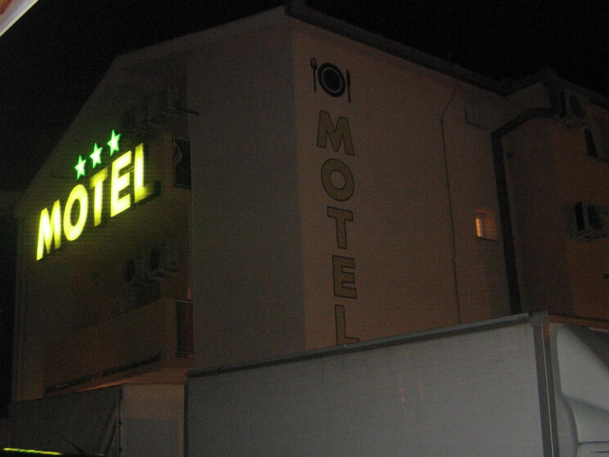 Motel Han Mostar Dış mekan fotoğraf